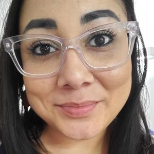 Meet your Posher, Lisa